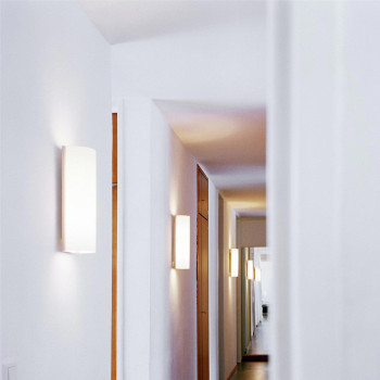 Serien Lighting Club Wall application example
