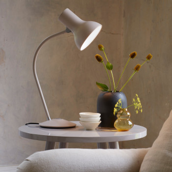 Anglepoise Type 75 Mini Table Lamp application example