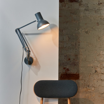 Anglepoise Type 75 Mini Lamp with Wall Bracket exemple d'application